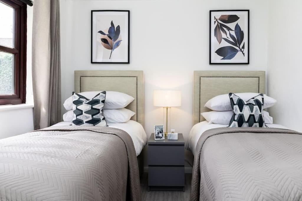 Cosy Decorated Flat In Tonbridge Leilighet Eksteriør bilde